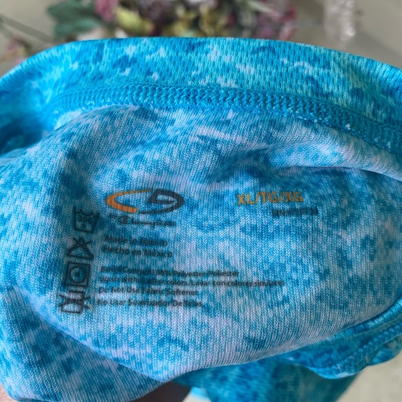 Champion C9 Turquoise Long Sleeved Top-size XL - Picture 2 of 5